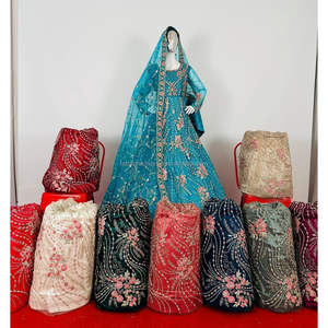 Robes traditionnelles indiennes pour robe de mariée - Product Image 1