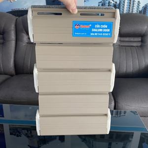 Porte roulante en alliage Shalumi nouvelle génération série 6000 avec profil en T et garantie de 10 ans, offrant des services de découpe et de soudage - Product Image 2