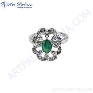 Bague en argent fin élégante et luxueuse avec CZ et émeraude teinte Bijoux parfaits pour femmes - Product Image 1