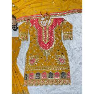 Hermoso conjunto de top, pantalón y dupatta de gasa para fiesta con bordado de lentejuelas - Product Image 6