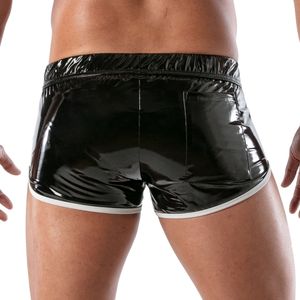 Shorts Salopette Kinky Sexy en Similicuir Noir pour Homme – Style Fétiche Clubwear et Soirée - Product Image 4