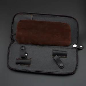Estuche Profesional para Tijeras de Peluquería de Acero Inoxidable con Almohadilla de Terciopelo y Correas Seguras para Guardar Tijeras de Pelo - Product Image 5