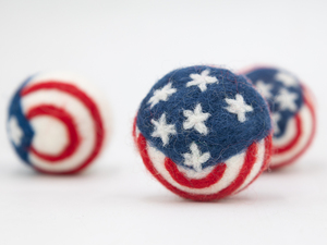 Adorno Colgante Hecho a Mano para el 4 de Julio – Decoración Patriótica para el Día de la Independencia, Adorno para Árbol, Artesanía de Fieltro de Lana de Comercio Justo - Product Image 5