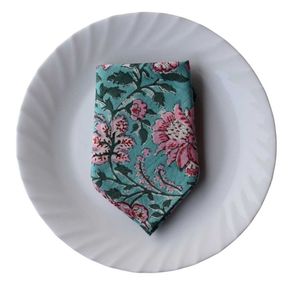 Servilletas de Tela con Estampado Floral Vintage, 45x45 cm, Rectangulares, Juego de 4, Color Turquesa y Rosa, Decoración de Mesa Cuadrada - Product Image 3