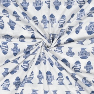 Tela de Algodón de Peso Medio, Ecológica, con Estampado Floral Blanco y Azul, Estilo Kalamkari, para Prendas de Vestir y Decoración del Hogar - Product Image 4