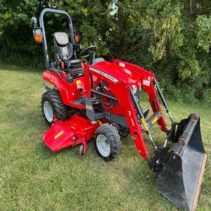 Tractor Moderno Massey Ferguson GC1725M con Aplicaciones Versátiles para Mantenimiento de Jardines, Pequeñas Granjas y Trabajos al Aire Libre - Product Image 3