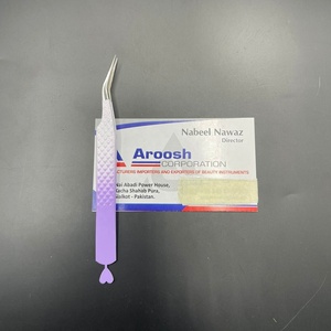 Pinzas Profesionales de Acero Inoxidable de Alta Calidad para Extensión de Pestañas, con Agarre de Diamante, Aislamiento de Doble Tono y Diseño de Corazón, Venta al por Mayor - Product Image 6