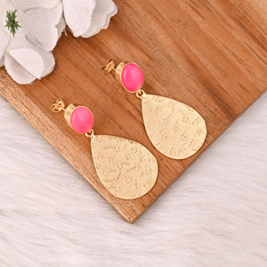 Pendientes de Latón con Calcedonia Fucsia, Estilo Vintage, Joyería Hecha a Mano para Mujer - Product Image 2