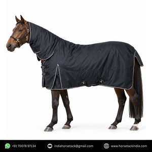Couverture de protection intégrale pour cheval noir avec rembourrage 100G et tissu Ripstop 600D |   Couverture d'hiver imperméable et respirante avec fermeture à double boucle - Product Image 1