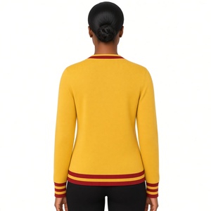 Pull cardigan en tricot brodé pour femmes PDK avec fermeture boutonnée sur le devant, col en V et bords côtelés rayés pour femmes - Product Image 2