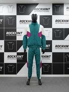 Veste coupe-vent légère et imperméable pour l'hiver, personnalisable avec logo OEM, idéale pour la randonnée, la course à pied et les sports de plein air. - Product Image 4