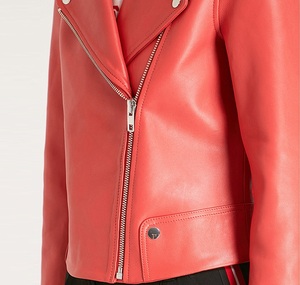 Nouvelle veste en cuir pour femme, style motard, coupe ajustée, design court, col à revers, respirante, veste en cuir tendance pour femme - Product Image 3
