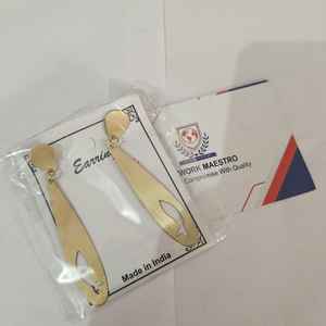 Artesanos indios elaboraron una colección de pendientes artesanales de latón con nuevo diseño, joyería con baño de oro, bisutería nueva. - Product Image 1