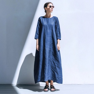 Robe longue fluide en lin à manches 3/4, coupe ample avec poches latérales, élégante pour le printemps, prix de gros, usage quotidien - Product Image 2