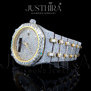 Reloj de Lujo con Movimiento de Cuarzo y Moissanita, Correa de Acero Inoxidable, Caja Plateada, Diseño Elegante y Brillante para Eventos Formales y Uso Diario - Product Image 3