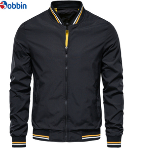 Chaqueta Varsity Personalizada Más Vendida, Chaqueta Bomber Verde Oliva para Hombre, Cierre Frontal con Cremallera, Color Sólido, Manga Regular, Cuello Alto - Product Image 3