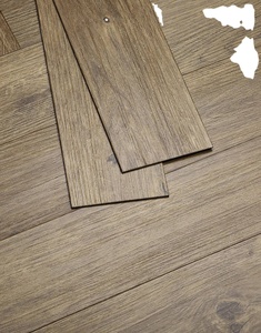 Vente en gros Carrelage de sol en vinyle adhésif PVC SPC de haute qualité 8mm & 12mm Solution de conception graphique Revêtement de sol en plastique imperméable - Product Image 6