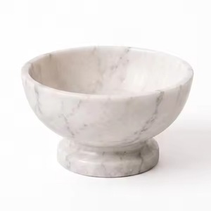Bol de service en marbre travertin crème sur piétement, le plus populaire, avec bassin en pierre profond et arrondi, idéal pour les hôtels de luxe, la restauration et les réceptions. - Product Image 3