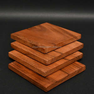 Posavasos de Madera de Mango en Forma de Corazón |   Posavasos Artesanales de Madera Maciza |   Decoración Romántica para Regalo - Product Image 4