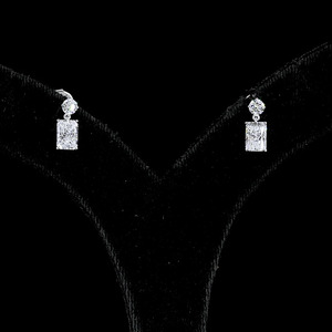 Pendientes de Diamantes Cultivados en Laboratorio con Corte Radiante, Certificados por IGI, de Lujo, en Oro de 10K/14K/18K y Plata 925/935 para Fiestas y Bodas - Product Image 1
