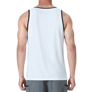 Débardeur Homme Couleur Unie en Gros, Vêtements de Sport Personnalisés, Fournisseur de Débardeurs de Fitness pour Hommes à Prix Abordable - Product Image 3