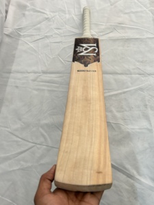 Bate de críquet Mannu Sports Play Edition, diseño nuevo, madera de alta calidad, para entrenamiento deportivo con pelota dura. - Product Image 3