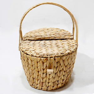 Round Water Hyacinth Handmade Eco-Friendly Picnic <b>Basket</b> with Lid <b>Storage</b> <b>Baskets</b> for Outdoor Camping Picnicking - Product Image 3