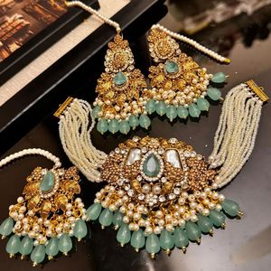 Collier et boucles d'oreilles tendance en acier inoxydable plaqué or, couleurs personnalisées, prix de gros, style traditionnel antique pour femmes - Product Image 2