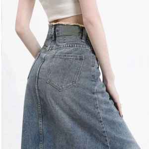 Falda vaquera fina de verano para mujer, estilo chic con borde sin rematar, retro azul, de longitud media, de cintura alta, de color liso, a la moda - Product Image 2
