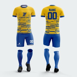 Conjunto de Uniforme de Fútbol para Hombre T-Stitch Lab, Camiseta de Manga Corta con Cuello Redondo y Rayas, Pantalones Cortos y Calcetines, Poliéster que Absorbe la Humedad, para Toda Temporada - Product Image 3