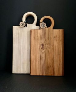 เขียงไม้ทรงสี่เหลี่ยมผืนผ้า Timber Edge ป้องกันการลื่น ดีไซน์เรียบง่าย ลายไม้ธรรมชาติ สำหรับหั่นและสับอาหาร - Product Image 5