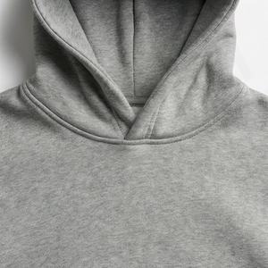 Sweat-shirts unisexes en gros 300 GSM, épais et confortables, prix d'usine, doux, chauds, personnalisables en vrac avec logo - Product Image 4