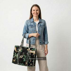 Bolsa de Mano de Algodón Acolchado con Estampado Botánico y Animal de Jaipur, Hecha a Mano, Gran Capacidad, Ecológica, Reutilizable, para Compras - Product Image 1