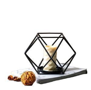 Porte-bougie en fil de fer noir fait main, style vintage, écologique, résistant à la chaleur, durable, décoration d'intérieur - Product Image 1