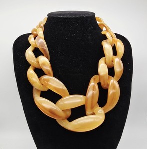 Premium Quality Handmade Beautiful <b>Resin</b> Multi <b>Colour</b> Necklace - Product Image 6