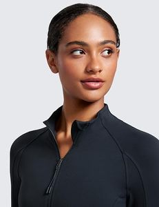 Vêtements de sport pour femmes, noirs, à demi-zip, manches longues, couleur unie, respirants, en polyester et élasthanne, coupe ajustée, col montant, avec poches - Product Image 3