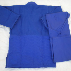 Meilleures ventes, vêtements d'arts martiaux de karaté unisexes de haute qualité, sur mesure, respirants, en polyester/coton, ensemble uniforme d'équipe - Product Image 4