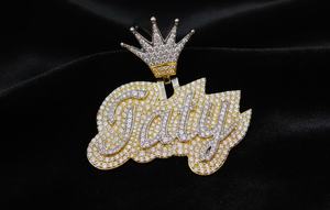 Colgante Personalizado de Plata con Baño de Oro de 18K y Moissanita con Nombre 'Taty' y Corona, Estilo Hip Hop, Unisex, para Regalo - Product Image 2