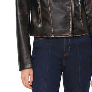 Chaqueta de cuero para mujer, estilo urbano, informal, ajustada, resistente al viento, cálida, ligera, cómoda, para uso diario - Product Image 4