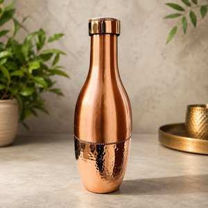 AURUM Hydration Kupfer-Wasserflasche Moderne Luxuriöse Tragbare Auslaufsichere Umweltfreundliche Isolierte Trinkflasche für den Außenbereich - Product Image 2