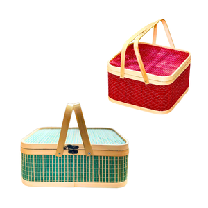 Cesta de Regalo Decorativa de Bambú Más Vendida con Tapa y Asas, Color Personalizado Disponible, Artesanía en Mimbre - Product Image 1