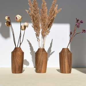 Jarrón de Piso de Madera de Nogal Hecho a Mano, Decoración Moderna y Ecológica para el Hogar, para Flores Secas y Arreglos de Boda - Product Image 5