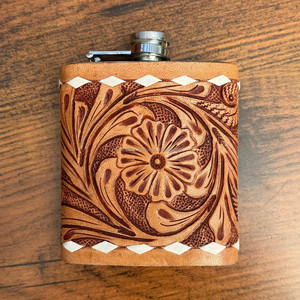 Venta al por mayor de fábrica personalizada de gran capacidad de cuero mecanizado a mano 7oz Petaca de licor de acero inoxidable personalizada - Product Image 3