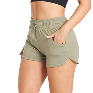 Shorts taille haute respirants pour femmes avec ceinture, boutons et rivets, coupe ajustée, service OEM, pour cours de fitness - Product Image 2