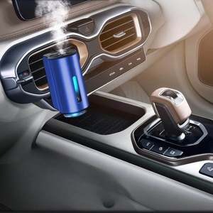 Smart Car Aromaterapia Difusor-Sistema de pulverización de fragancia de montaje en ventilación de lujo: Colonia, Chantel y aromas de té blanco para hombres y mujeres - Product Image 1