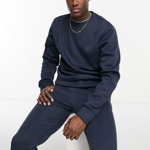 ชุดลำลองผู้ชายขายดีสำหรับฤดูหนาว เนื้อผ้าระบายอากาศได้ดี ราคาประหยัด ชุดวอร์มราคาคุ้มค่า รับสกรีนโลโก้และออกแบบตามสั่ง - Product Image 3