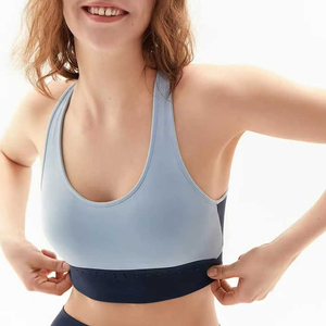 Women Seamless Sports <b>Bra</b> Scoop Neck Racerback Medium Support Yoga Fitness Light <b>Blue</b> Solid Breathable Quick Dry - Product Image 6