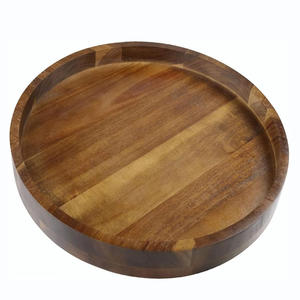 Plateau de service en bois d'acacia rond durable avec bord idéal pour une utilisation quotidienne dans les cuisines, les restaurants, les cafés ou les présentoirs d'événements de restauration - Product Image 1