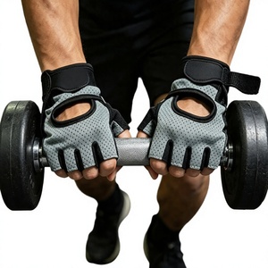 Gants de fitness respirants à demi-doigts avec sangle de poignet réglable pour la musculation et l'entraînement en salle de sport pour hommes, protection en maille antidérapante - Product Image 5