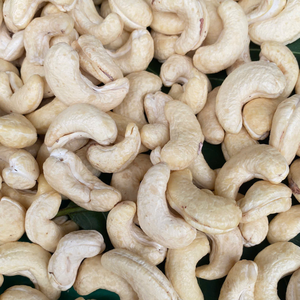 Factory Directly Cashew LWP Cashew <b>Nuts</b> Bulk Cashew <b>Nuts</b> With Custom Packaging From Santigo - Product Image 1